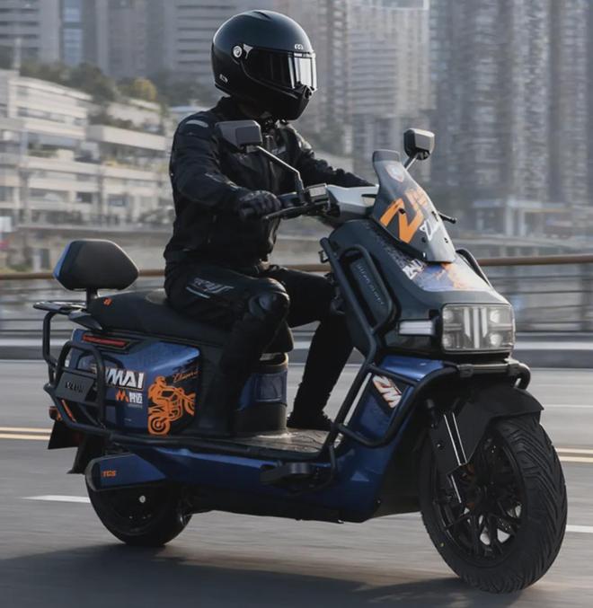 登场出街有面充满电150公里轻松跑！pg电子试玩入口推荐两款超长续航电摩(图5)