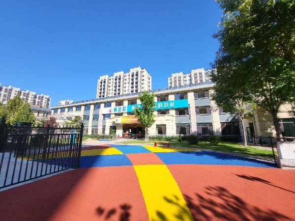 搭配多家优质机构守护老年痴呆症老人晚年安