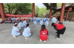 业致敬白衣天使凝聚社会温情pg电子试玩入